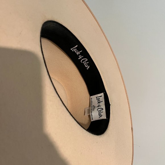 Ivory Rancher - Picture 2 of 5